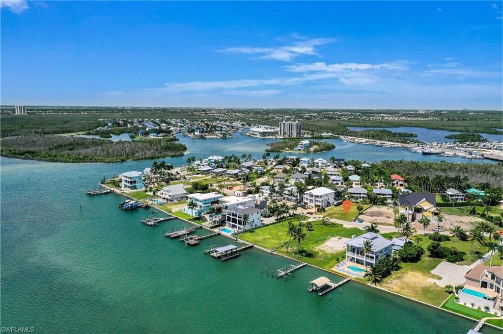 947 San Carlos Dr, Fort Myers Beach, FL 33931 Photo