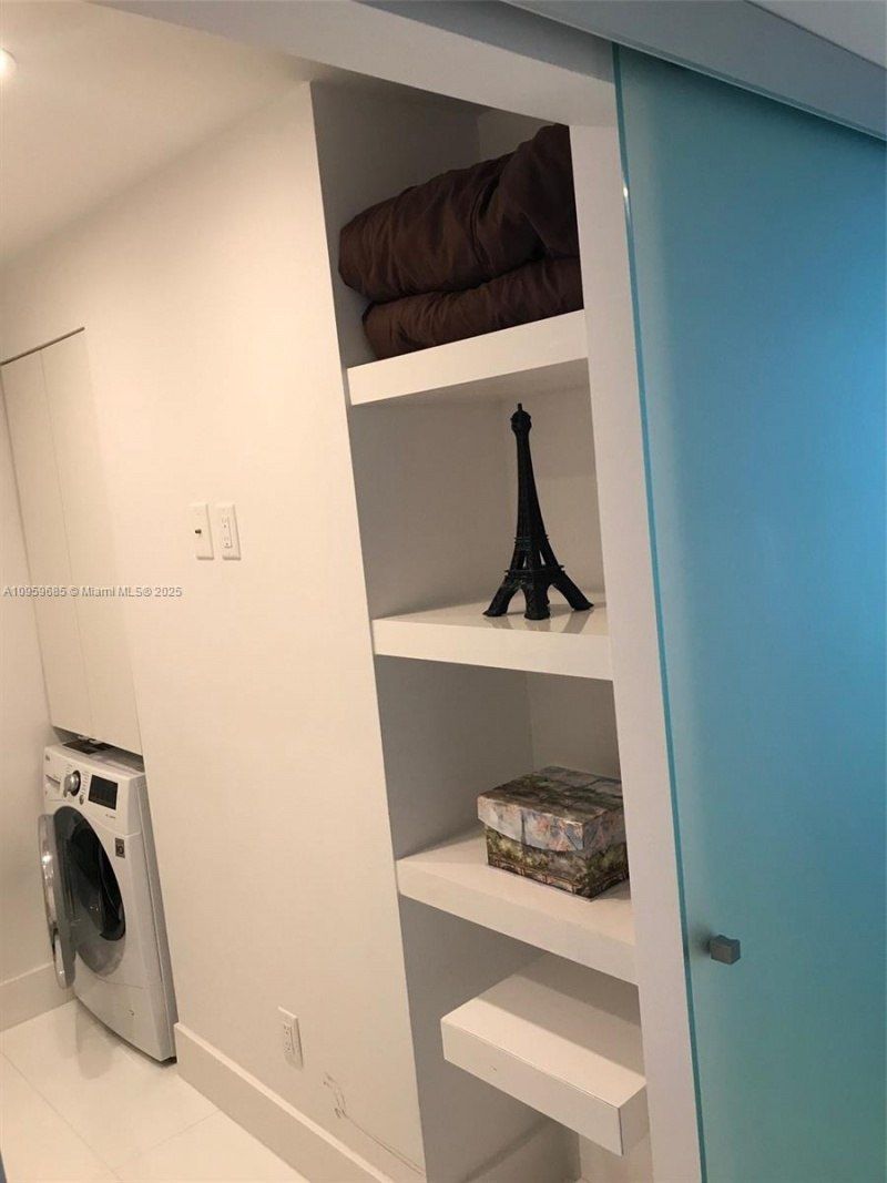100 Lincoln Rd, Unit 719, Miami Beach, FL 33139 Photo