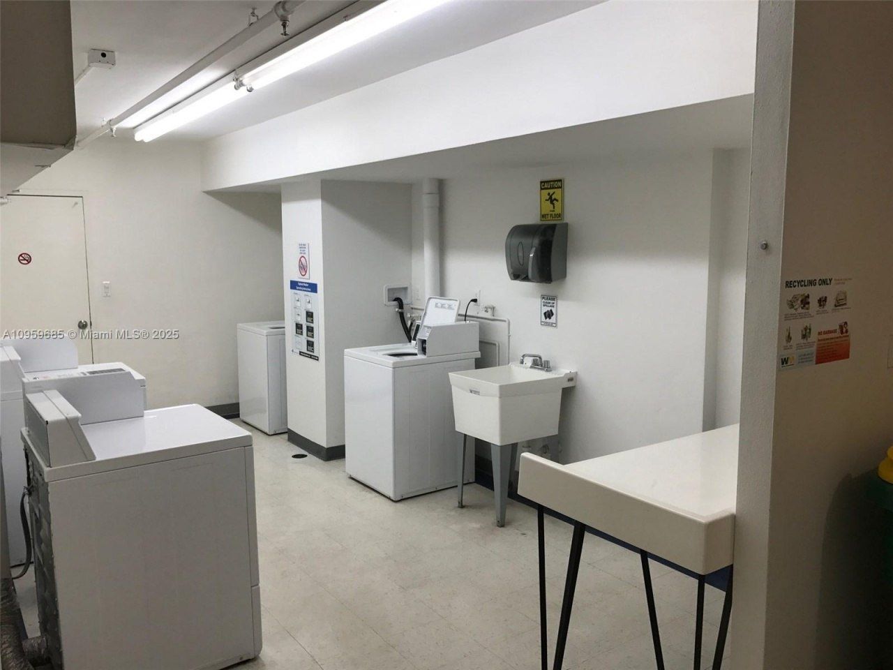 100 Lincoln Rd, Unit 719, Miami Beach, FL 33139 Photo