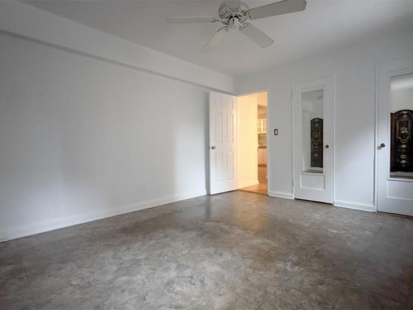 102-55 67th Rd, Unit 2x, Forest Hills, NY 11375