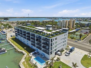 400 150TH AVENUE, Unit 305, MADEIRA BEACH, FL 33708