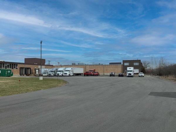 1033 S Noel Avenue, Wheeling, IL 60090