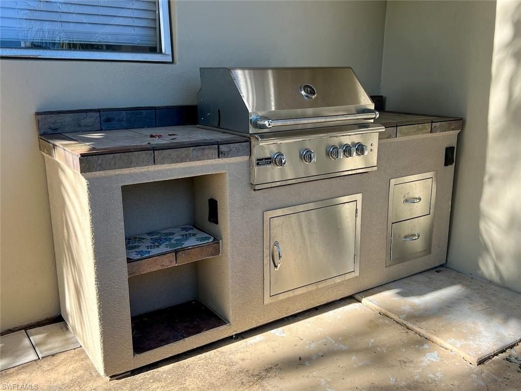 514 14th St N, Naples, FL 34102 Photo