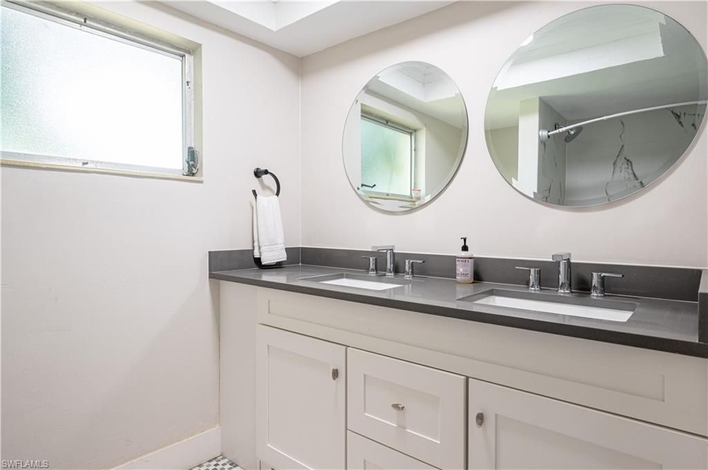 514 14th St N, Naples, FL 34102 Photo