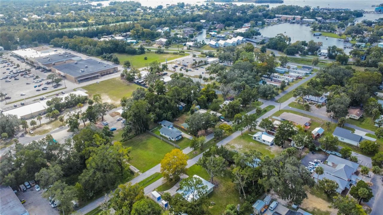464 NE 2nd Street, Crystal River, FL 34429 Photo