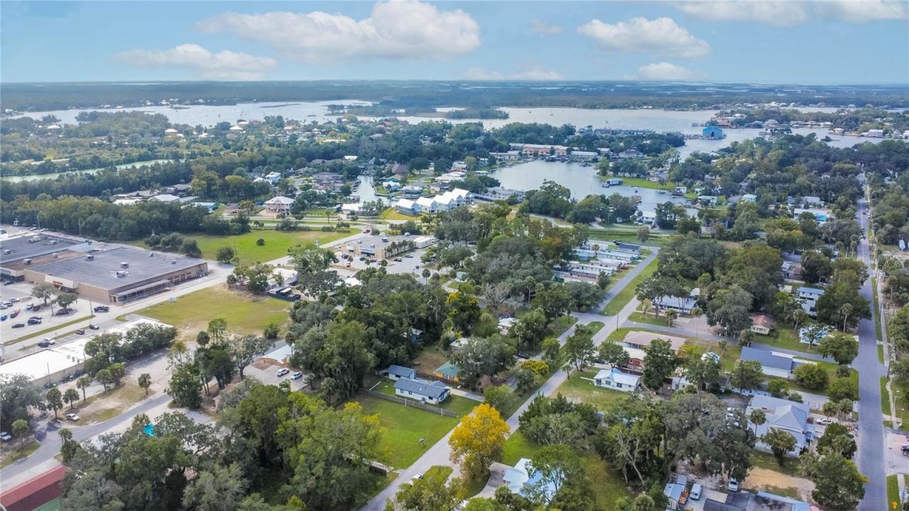 464 NE 2nd Street, Crystal River, FL 34429 Photo