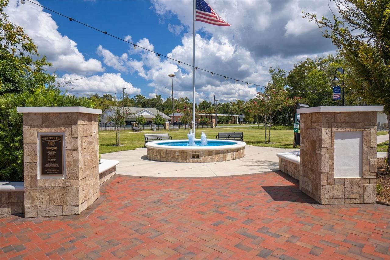 464 NE 2nd Street, Crystal River, FL 34429 Photo