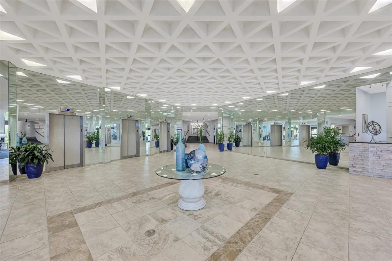 5855 Midnight Pass Road, Unit 426, Sarasota, FL 34242 Photo