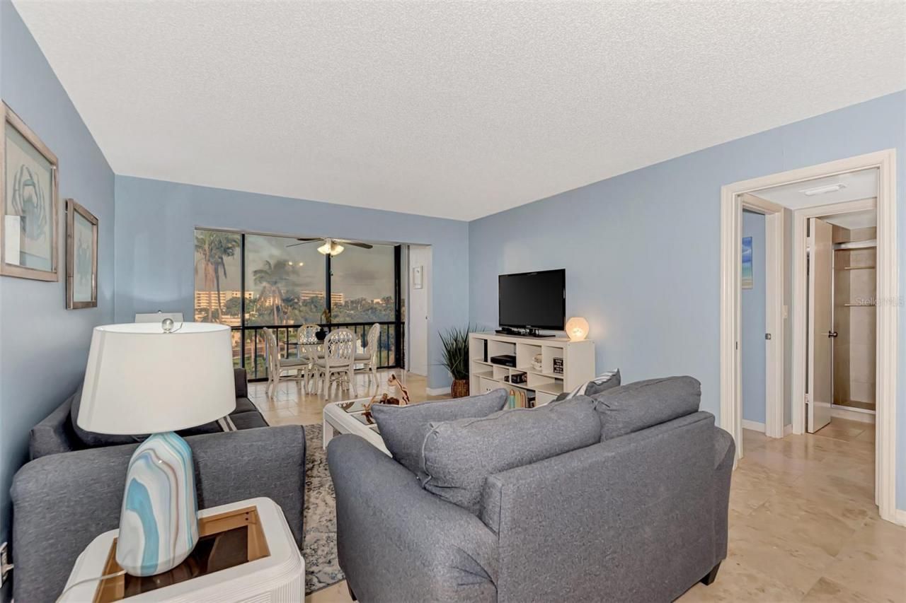 5855 Midnight Pass Road, Unit 426, Sarasota, FL 34242 Photo