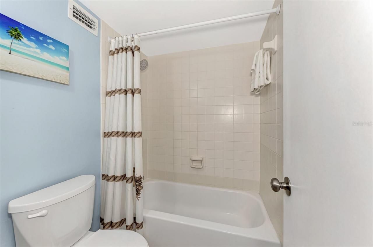 5855 Midnight Pass Road, Unit 426, Sarasota, FL 34242 Photo