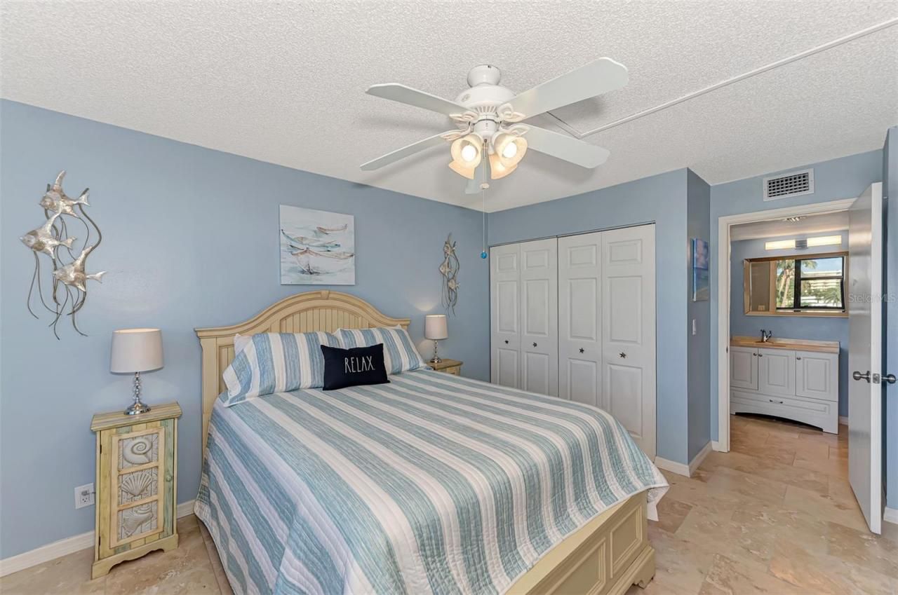 5855 Midnight Pass Road, Unit 426, Sarasota, FL 34242 Photo