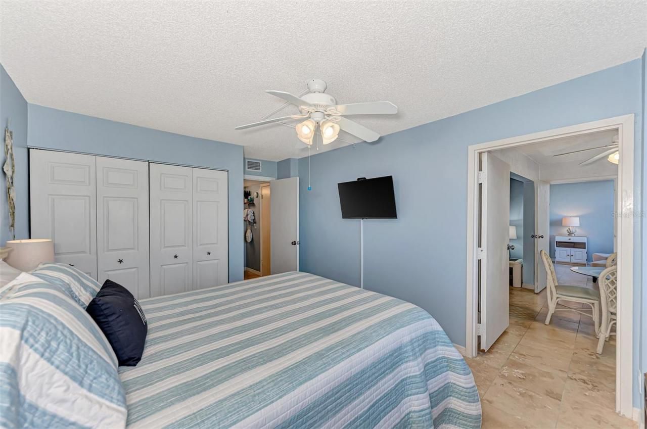 5855 Midnight Pass Road, Unit 426, Sarasota, FL 34242 Photo