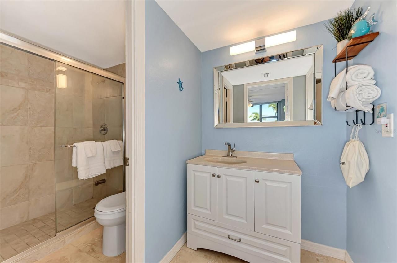 5855 Midnight Pass Road, Unit 426, Sarasota, FL 34242 Photo