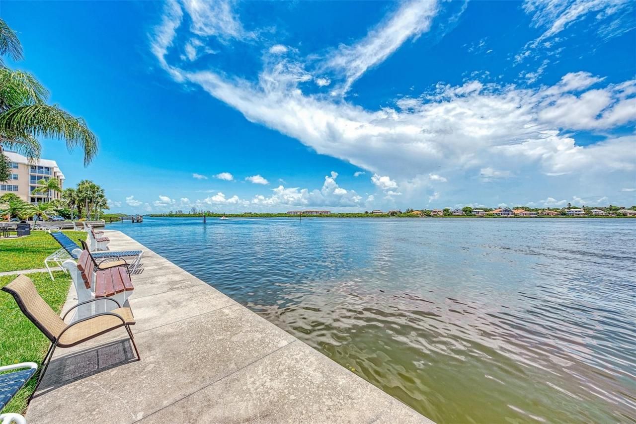 5855 Midnight Pass Road, Unit 426, Sarasota, FL 34242 Photo