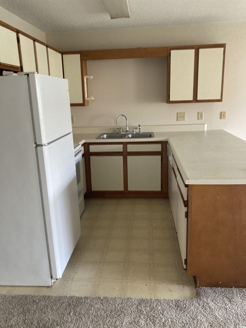 510 Fairwood Lakes Dr. Photo 8