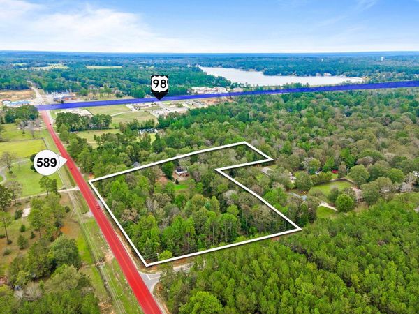 2952 MS-589, Hattiesburg, MS 39402