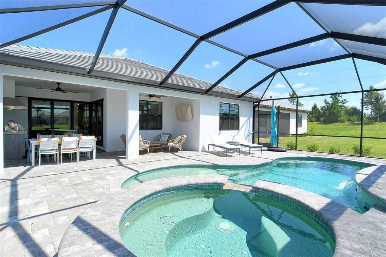 18114 Waterville Place, Bradenton, FL 34202 Photo
