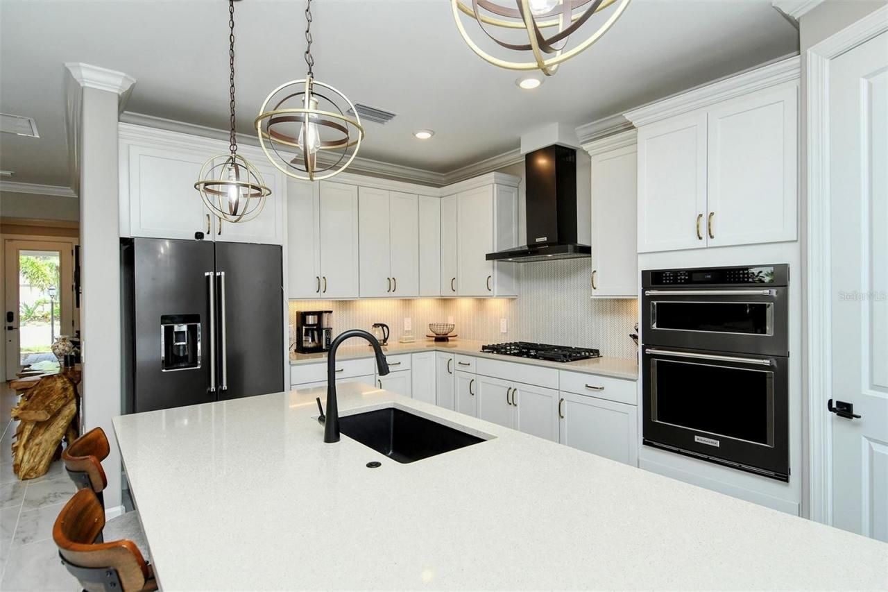 18114 Waterville Place, Bradenton, FL 34202 Photo