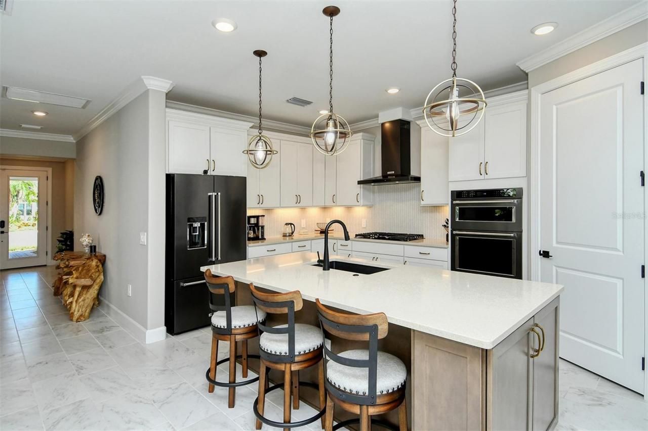 18114 Waterville Place, Bradenton, FL 34202 Photo