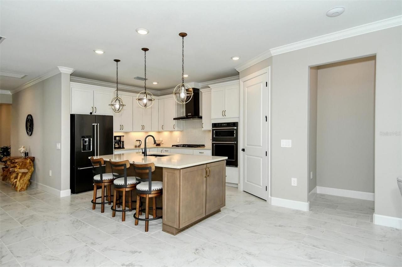 18114 Waterville Place, Bradenton, FL 34202 Photo