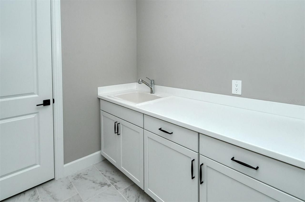 18114 Waterville Place, Bradenton, FL 34202 Photo
