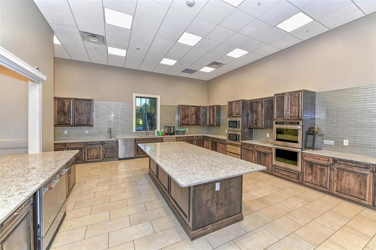 18114 Waterville Place, Bradenton, FL 34202 Photo