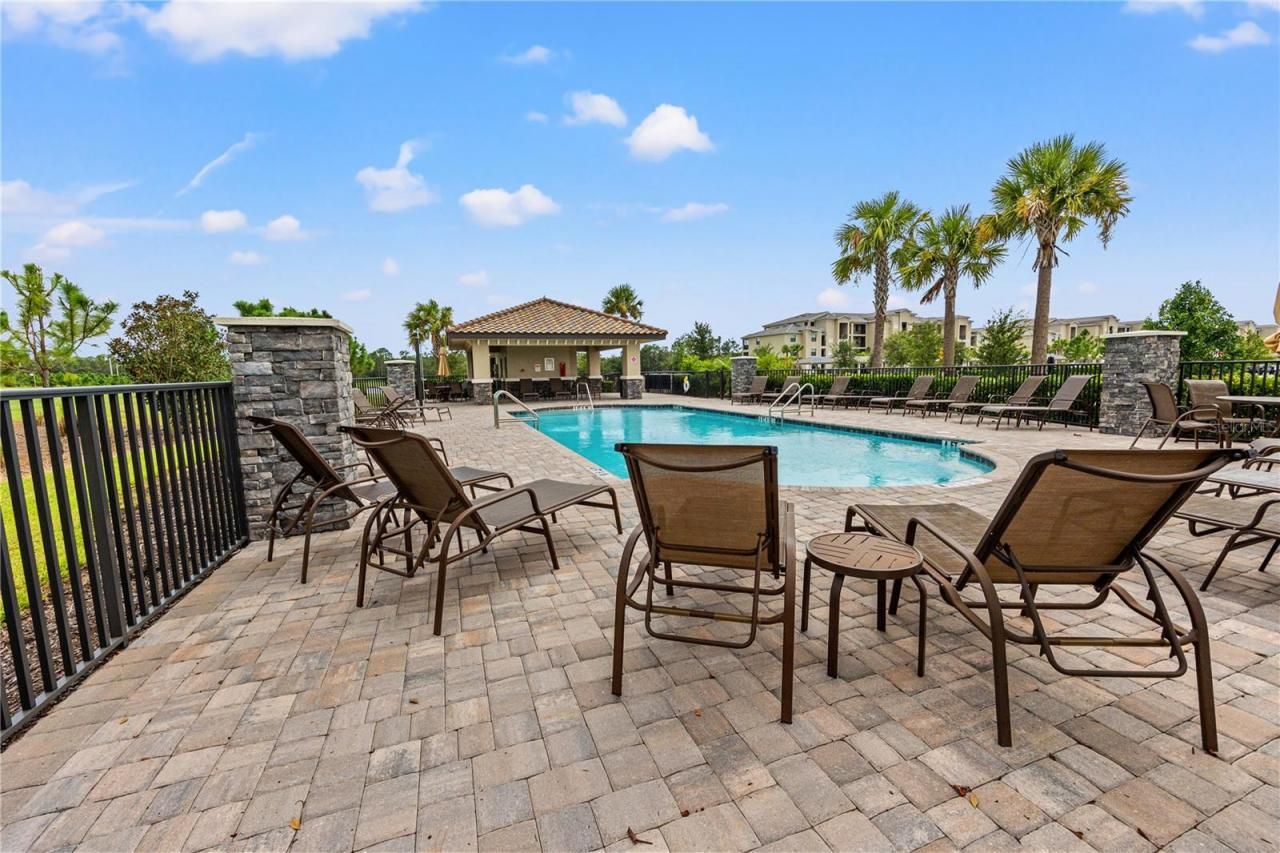 18114 Gawthrop Drive, Unit 402, Lakewood Ranch, FL 34211 Photo