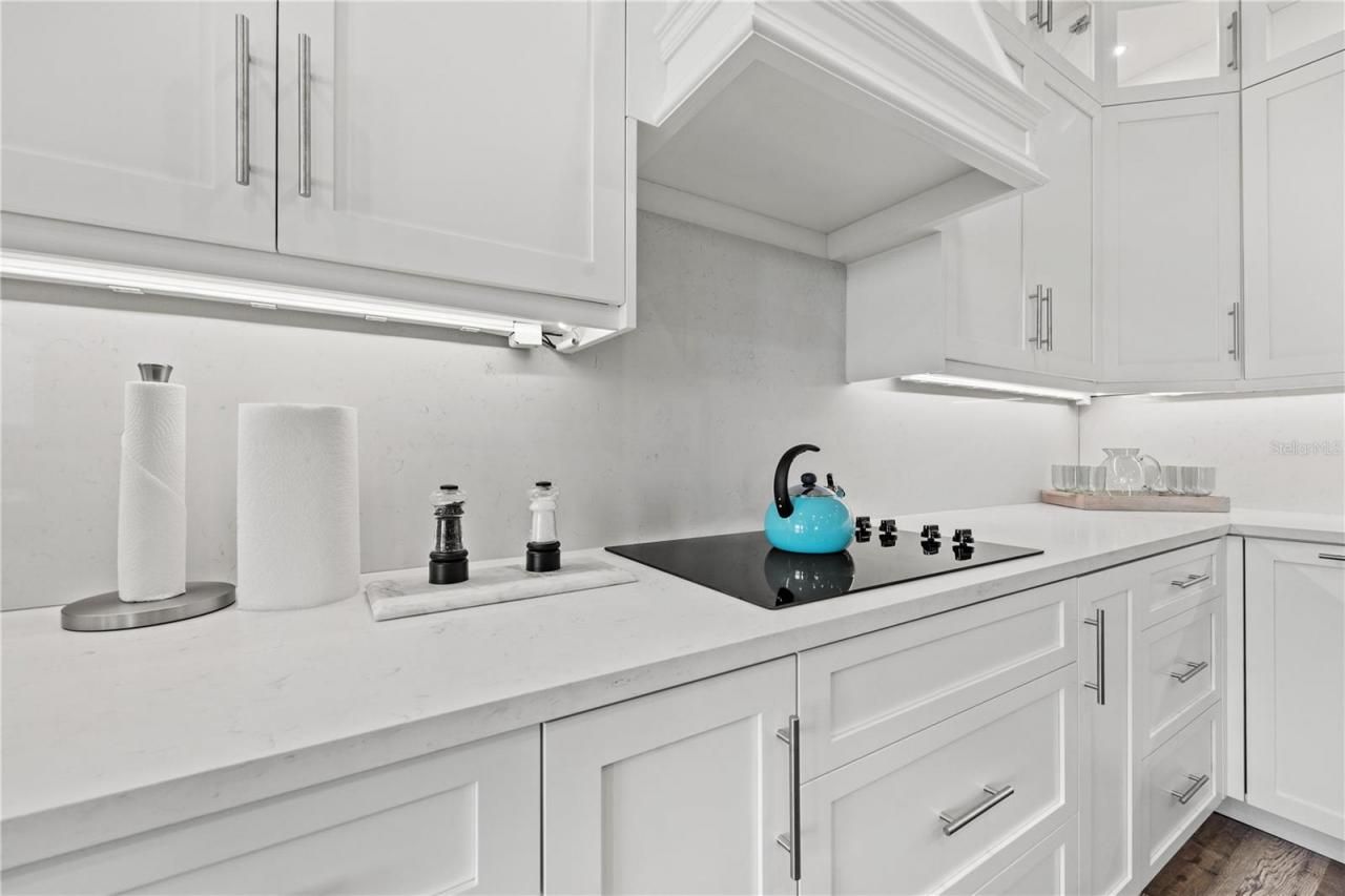 18114 Gawthrop Drive, Unit 402, Lakewood Ranch, FL 34211 Photo