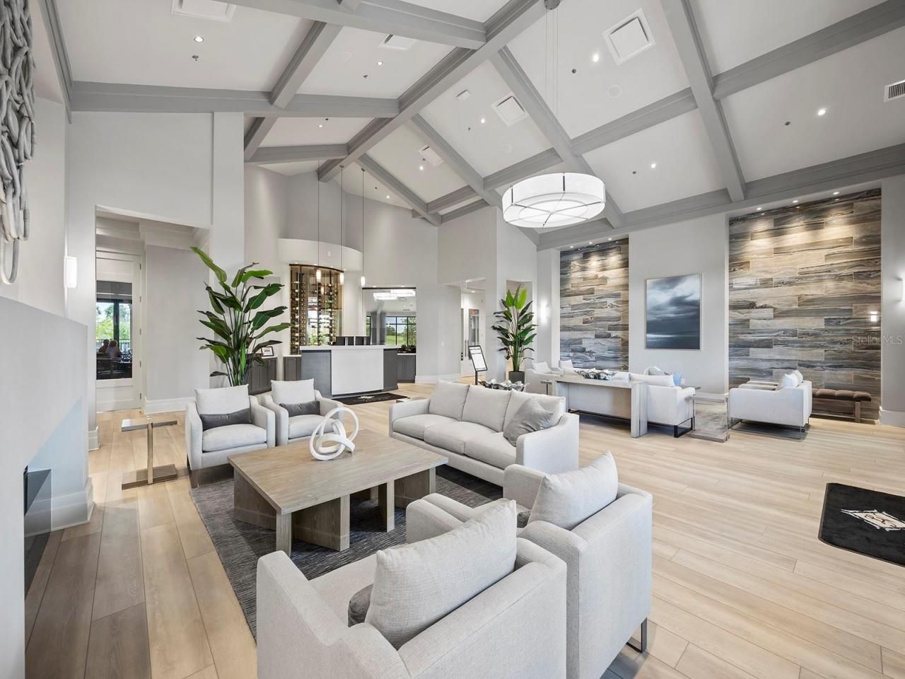 18114 Gawthrop Drive, Unit 402, Lakewood Ranch, FL 34211 Photo