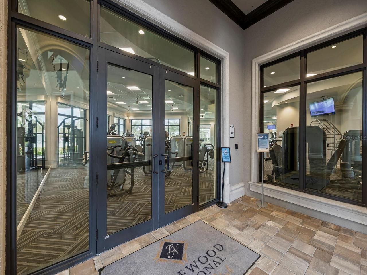 18114 Gawthrop Drive, Unit 402, Lakewood Ranch, FL 34211 Photo