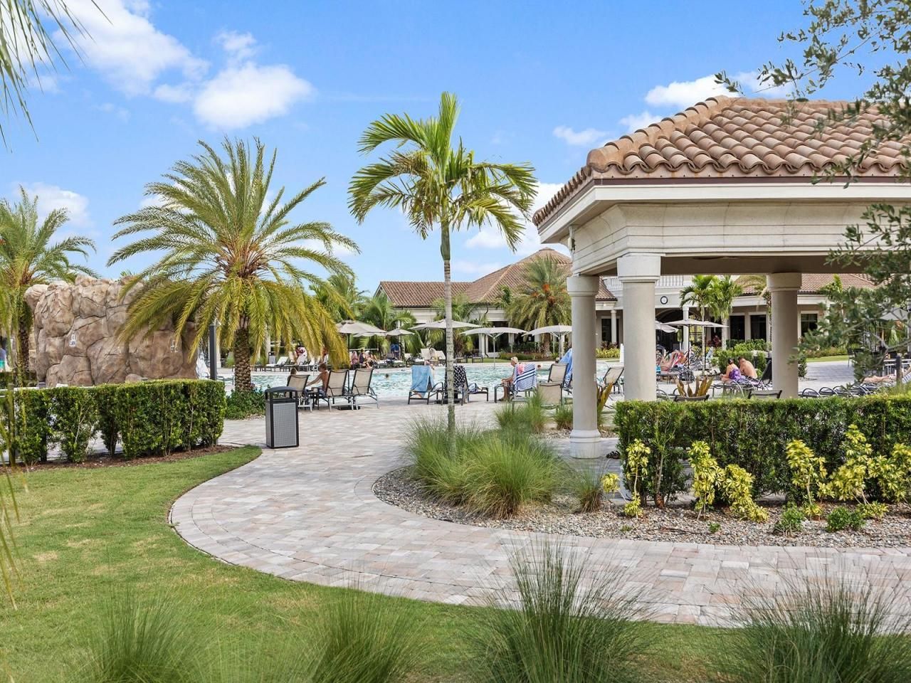 18114 Gawthrop Drive, Unit 402, Lakewood Ranch, FL 34211 Photo