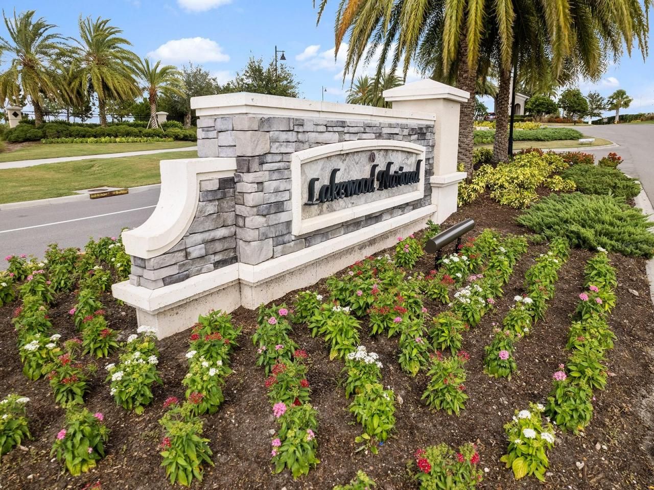 18114 Gawthrop Drive, Unit 402, Lakewood Ranch, FL 34211 Photo