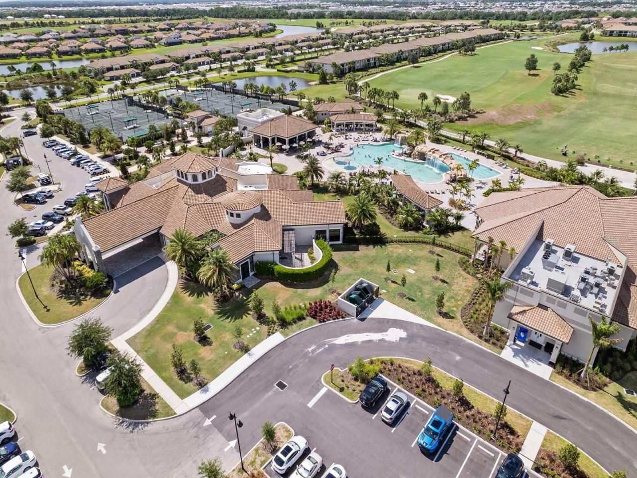 18114 Gawthrop Drive, Unit 402, Lakewood Ranch, FL 34211 Photo