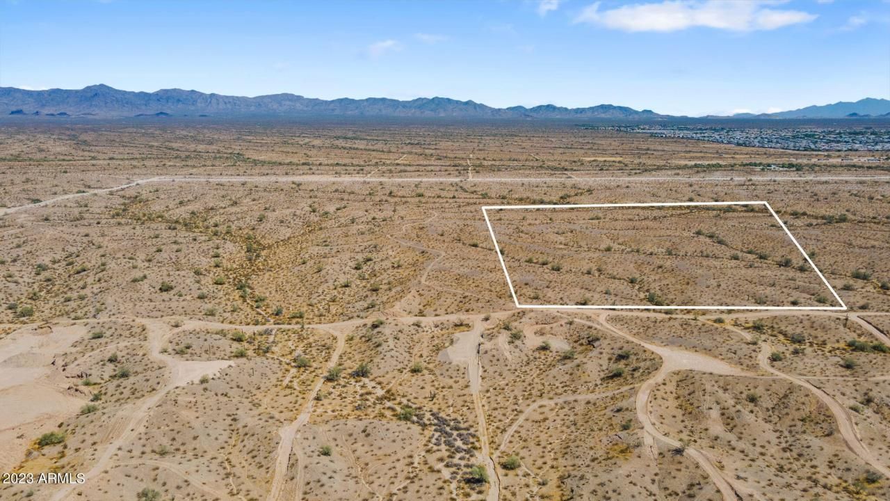 31900 W Camelback, South 1322 Feet Road, Lot #2, Tonopah, AZ 85354 Main Photo