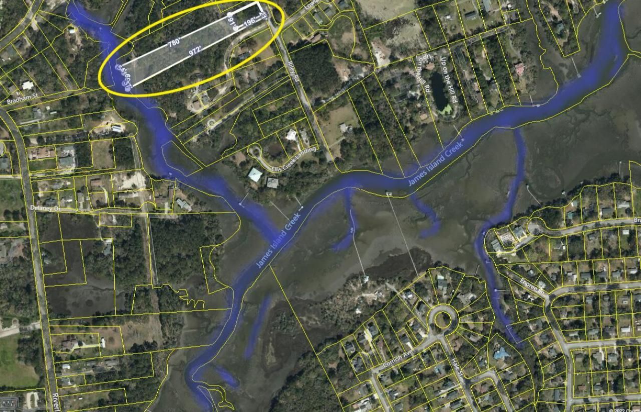 679 & 683 Riley Road Photo 7