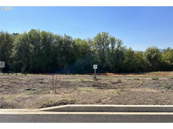 3047 NW Shadden DR, Unit 59, McMinnville, OR 97128