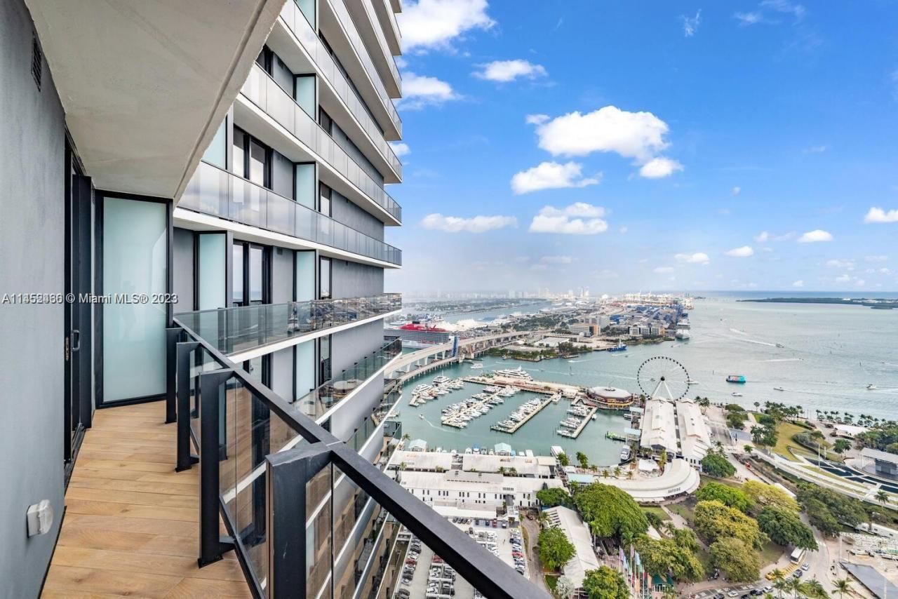 398 NE 5th St, Unit 1614, Miami, FL 33132 Photo