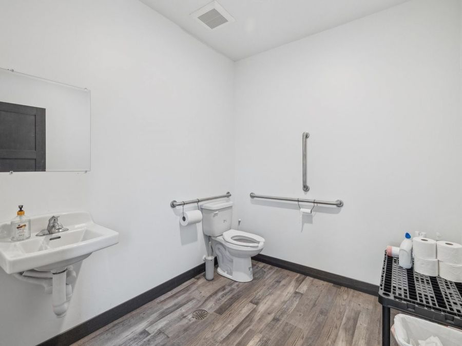 Property Image 11