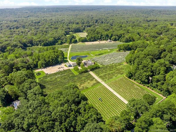 115 Cow Hill, Clinton, CT 06413