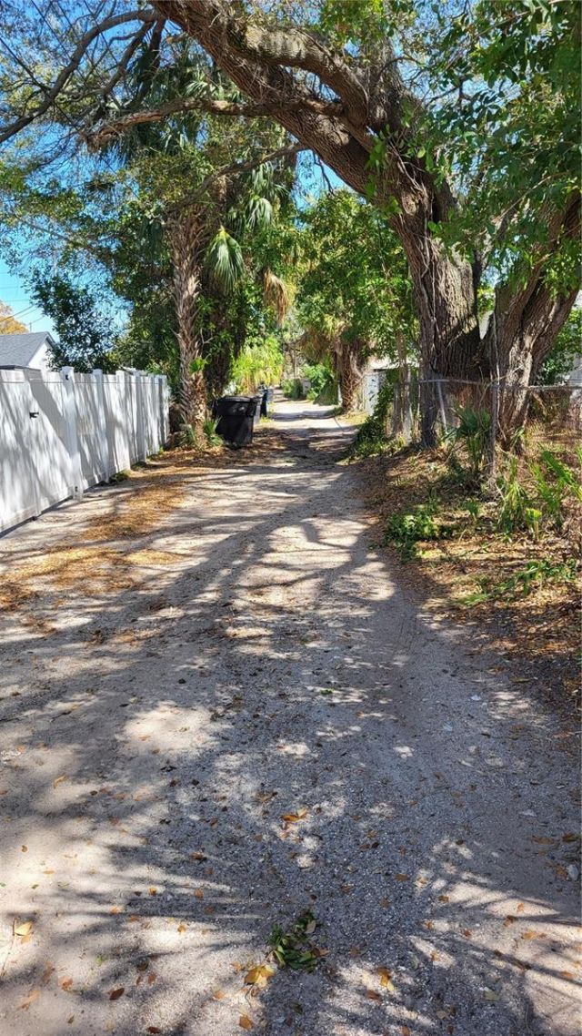 31st Street S, Saint Petersburg, FL 33712 Photo