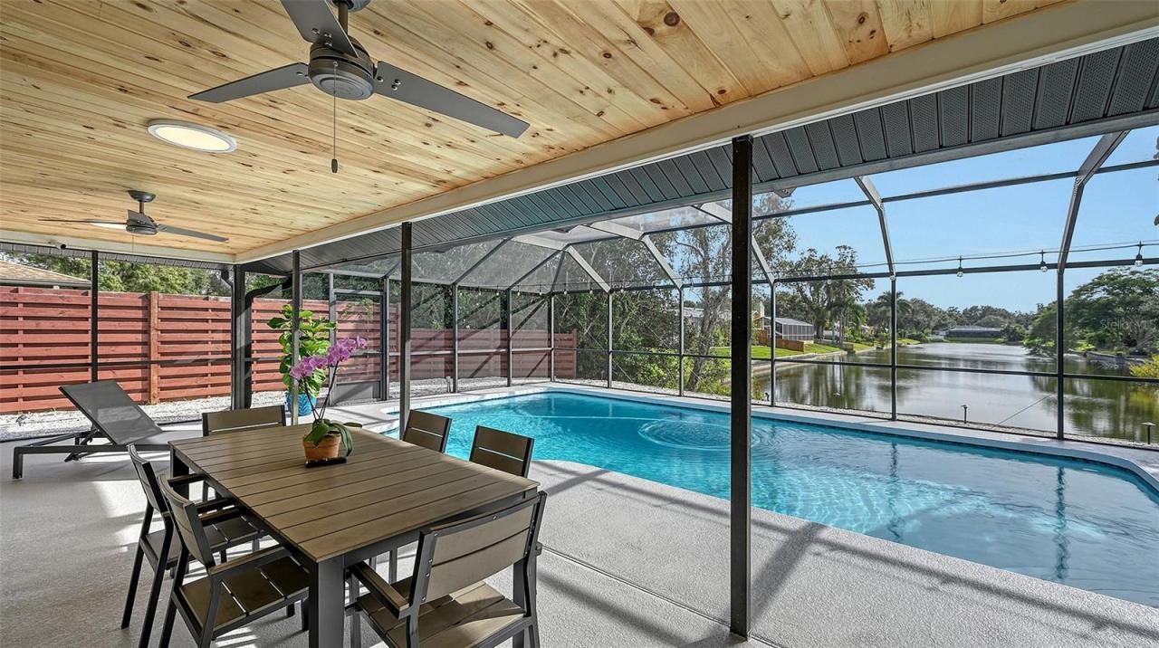 3924 Helene Street, Sarasota, FL 34233 Photo