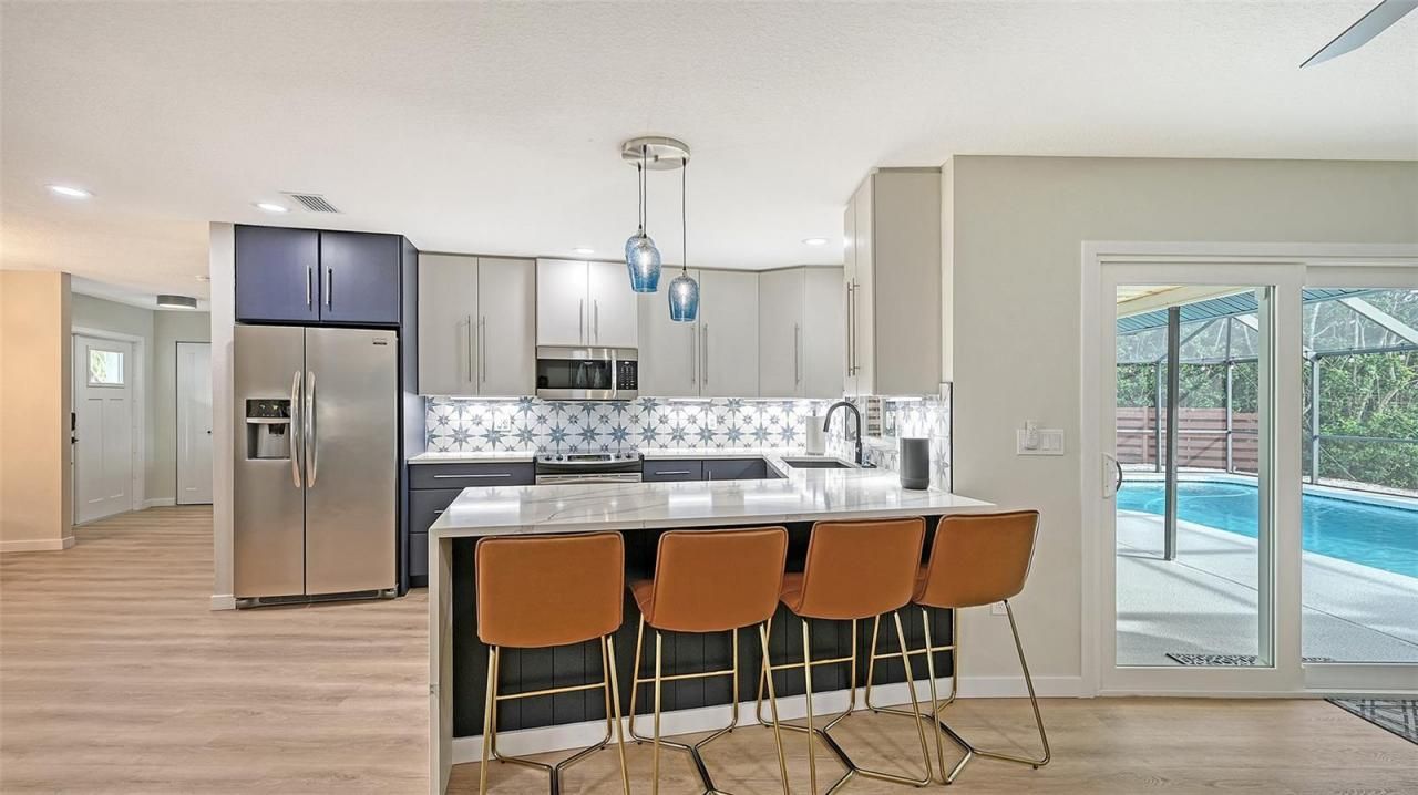 3924 Helene Street, Sarasota, FL 34233 Photo
