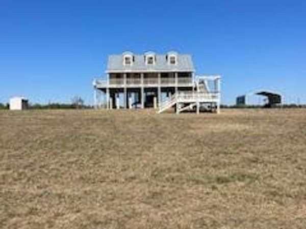 14949 TX-16 N, Medina, TX 78055