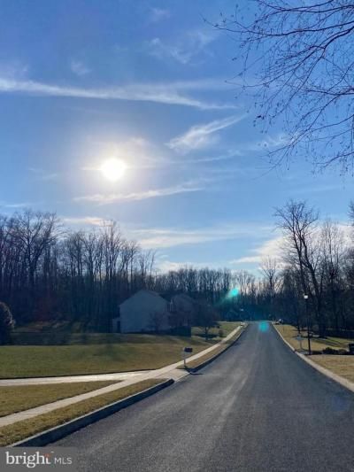 1 Senn Lane, Morgantown, PA 19543 Main Photo