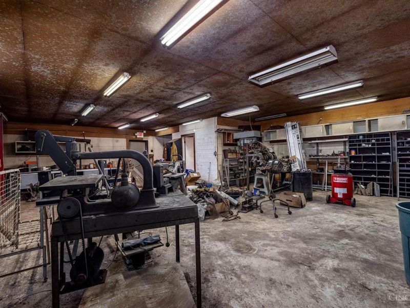 3977 Stillwell Beckett Road, Hamilton, OH 45013 Photo 17