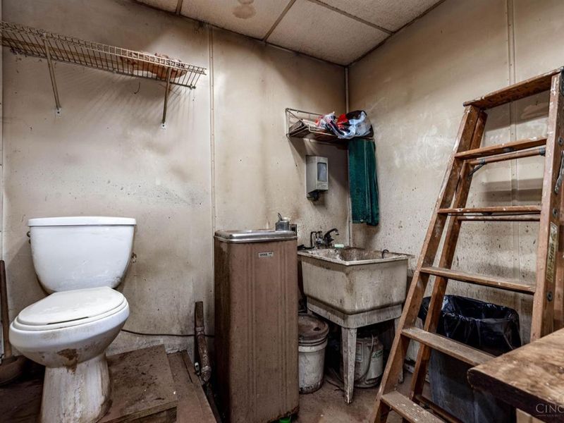 3977 Stillwell Beckett Road, Hamilton, OH 45013 Photo 38