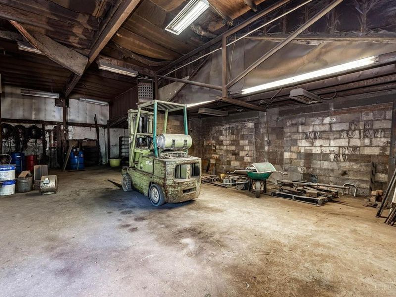 3977 Stillwell Beckett Road, Hamilton, OH 45013 Photo 8