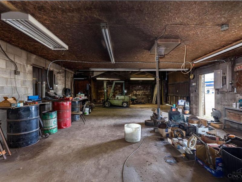 3977 Stillwell Beckett Road, Hamilton, OH 45013 Photo 9