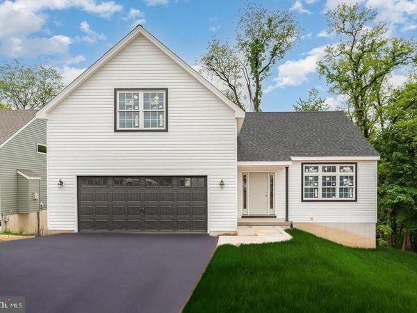 467 KELKER ST, OBERLIN, PA 17113