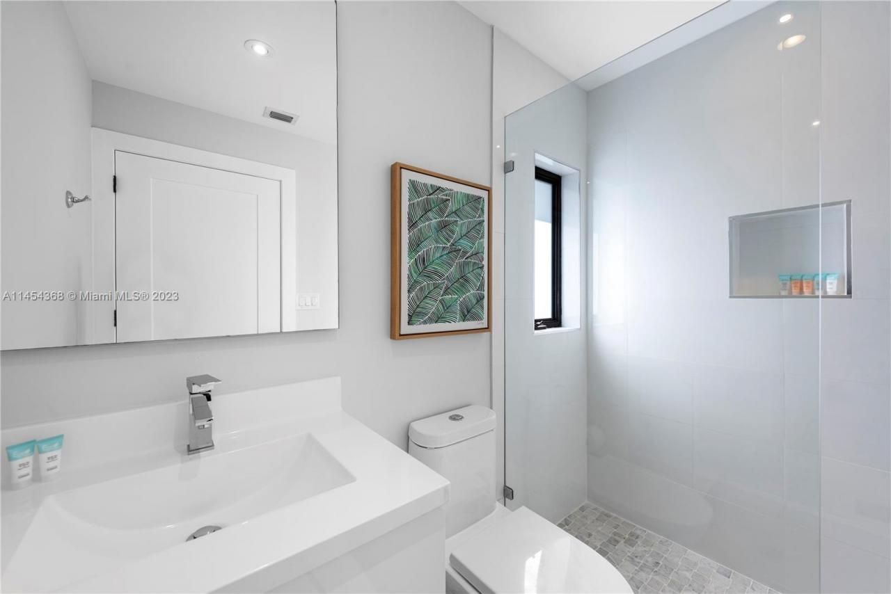 525 SW 87th Ave, Miami, FL 33174 Photo